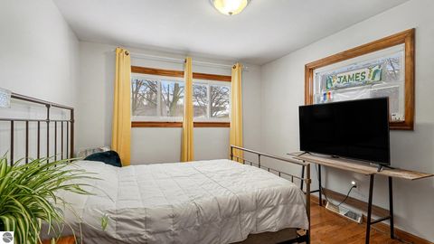 Tiny photo for 215 Dearing Drive, Shepherd, MI 48883 (MLS # 1941267)