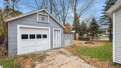 Tiny photo for 825 Walnut Street, Cadillac, MI 49601 (MLS # 1940388)