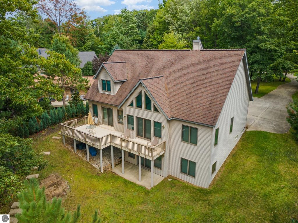 Photo of 5685 Shirley Ann Drive, Harrison, MI 48625 (MLS # 1937398)