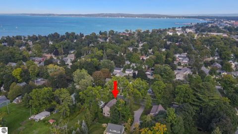 Tiny photo for 417 N Madison St, Traverse City, MI 49684 (MLS # 1939980)