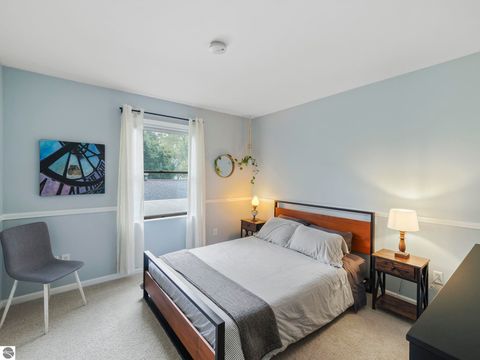 Tiny photo for 417 N Madison St, Traverse City, MI 49684 (MLS # 1939980)