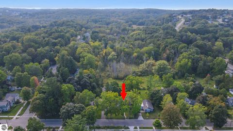 Tiny photo for 417 N Madison St, Traverse City, MI 49684 (MLS # 1939980)