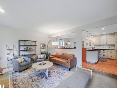 Tiny photo for 417 N Madison St, Traverse City, MI 49684 (MLS # 1939980)