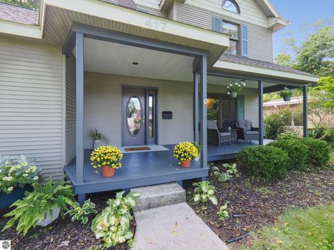 Tiny photo for 417 N Madison St, Traverse City, MI 49684 (MLS # 1939980)