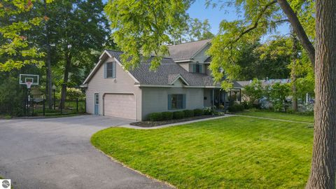 Tiny photo for 417 N Madison St, Traverse City, MI 49684 (MLS # 1939980)