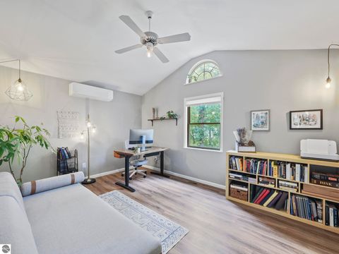 Tiny photo for 417 N Madison St, Traverse City, MI 49684 (MLS # 1939980)