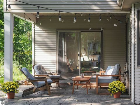 Tiny photo for 417 N Madison St, Traverse City, MI 49684 (MLS # 1939980)