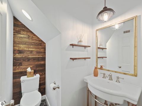 Tiny photo for 417 N Madison St, Traverse City, MI 49684 (MLS # 1939980)