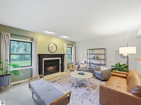 Tiny photo for 417 N Madison St, Traverse City, MI 49684 (MLS # 1939980)