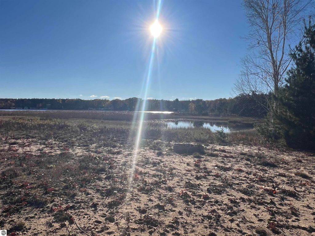 Photo of 110 Brandy Drive, Cadillac, MI 49601 (MLS # 1940034)