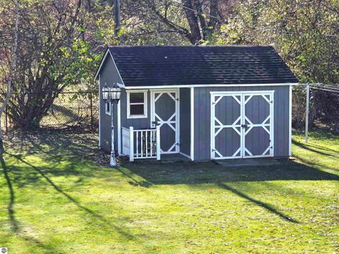 Tiny photo for 44 Leroy Street, Hillsdale, MI 49242 (MLS # 1940750)