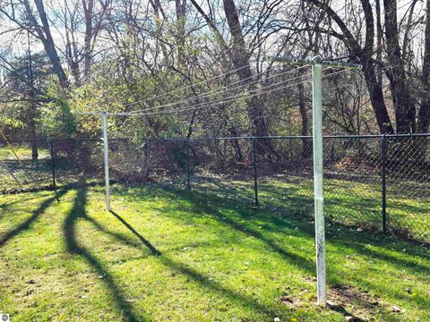 Tiny photo for 44 Leroy Street, Hillsdale, MI 49242 (MLS # 1940750)