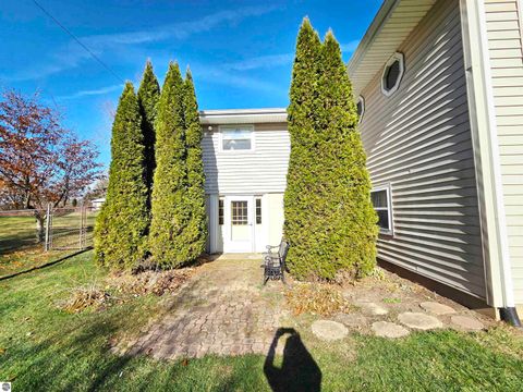 Tiny photo for 44 Leroy Street, Hillsdale, MI 49242 (MLS # 1940750)