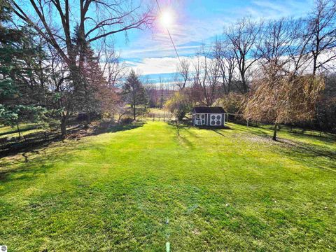 Tiny photo for 44 Leroy Street, Hillsdale, MI 49242 (MLS # 1940750)