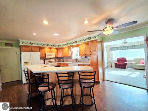 Tiny photo for 44 Leroy Street, Hillsdale, MI 49242 (MLS # 1940750)