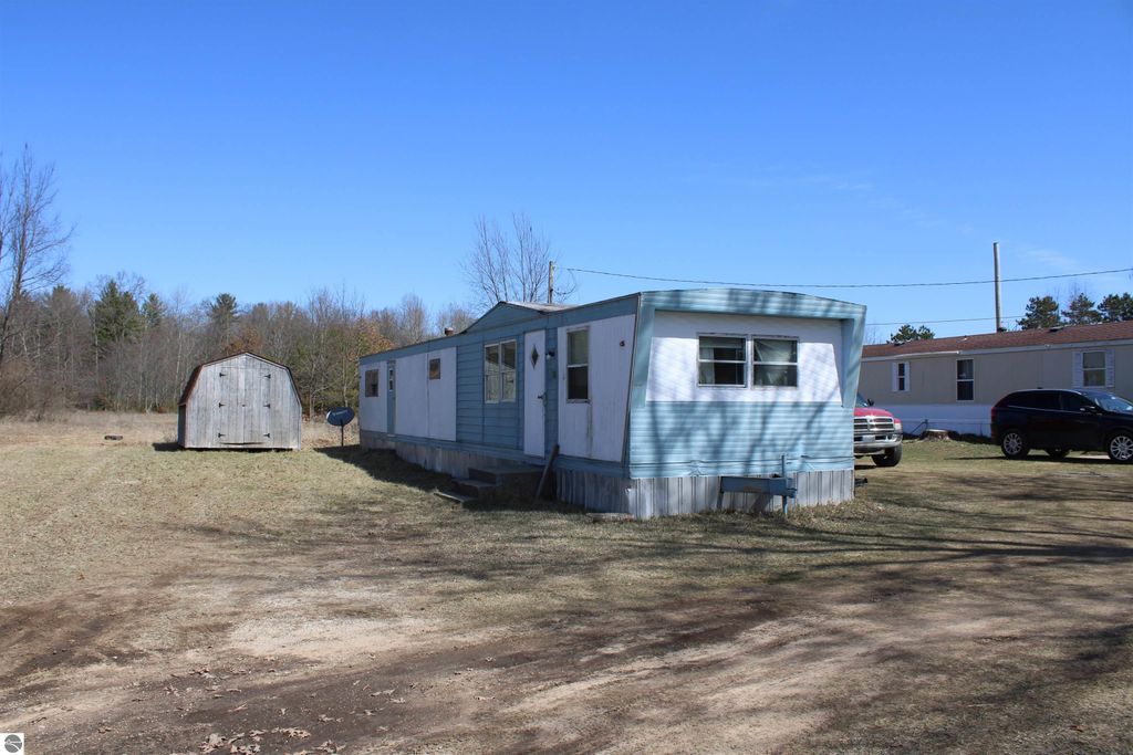 Photo of 20122 Hayes Road, Big Rapids, MI 49307 (MLS # 1933144)