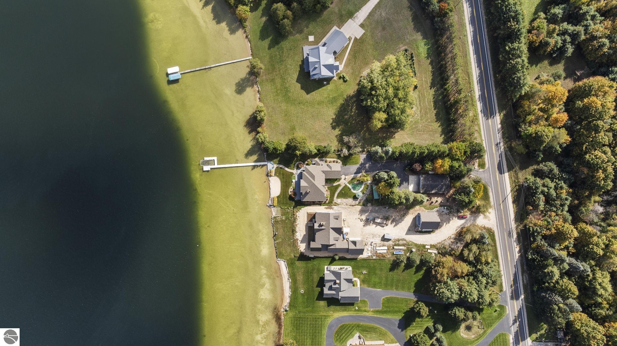 Bellaire, Michigan 49615, United States, 4 Bedrooms Bedrooms, ,4 BathroomsBathrooms,Residential,Pending,223987