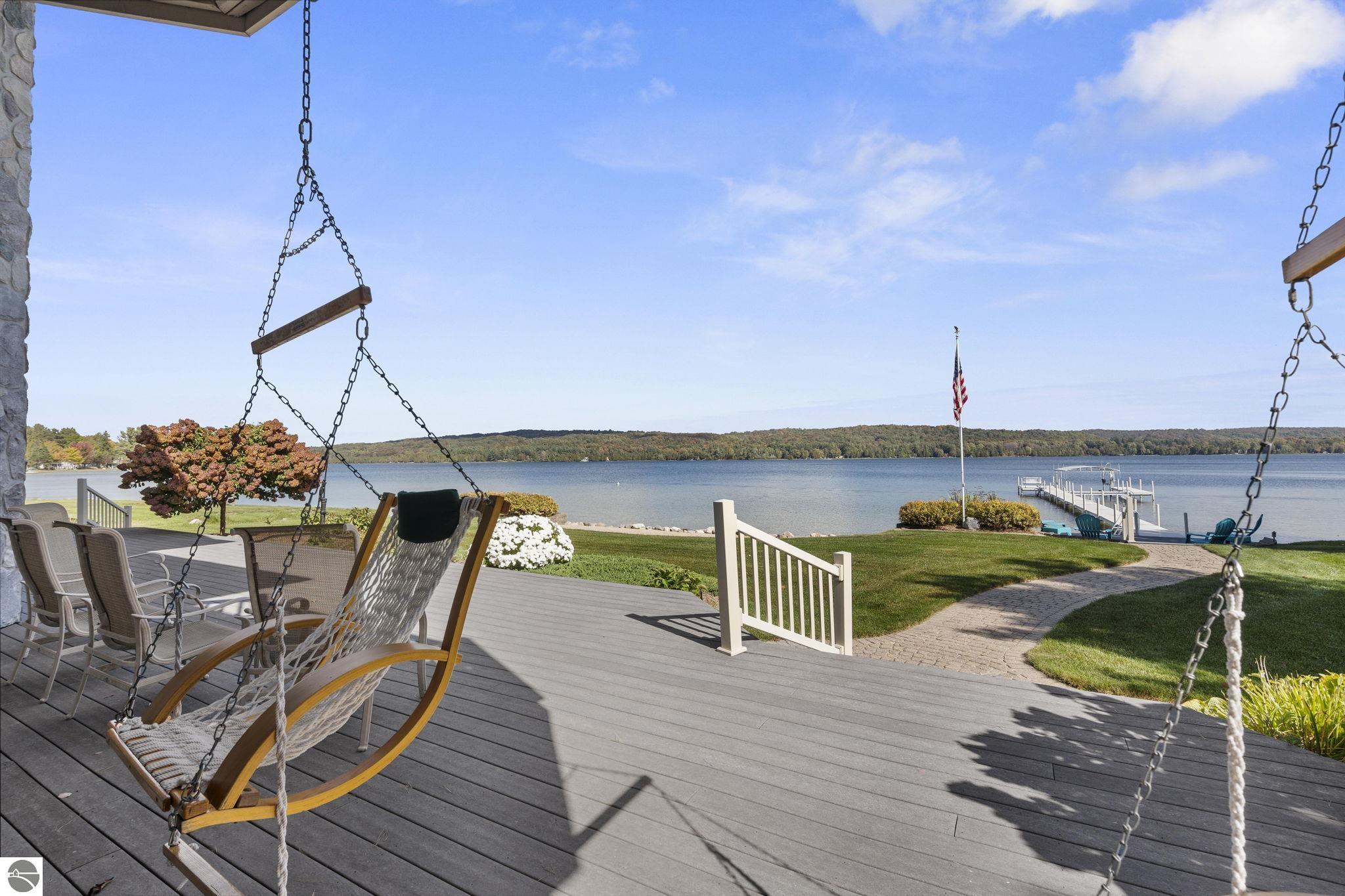 Bellaire, Michigan 49615, United States, 4 Bedrooms Bedrooms, ,4 BathroomsBathrooms,Residential,Pending,223987