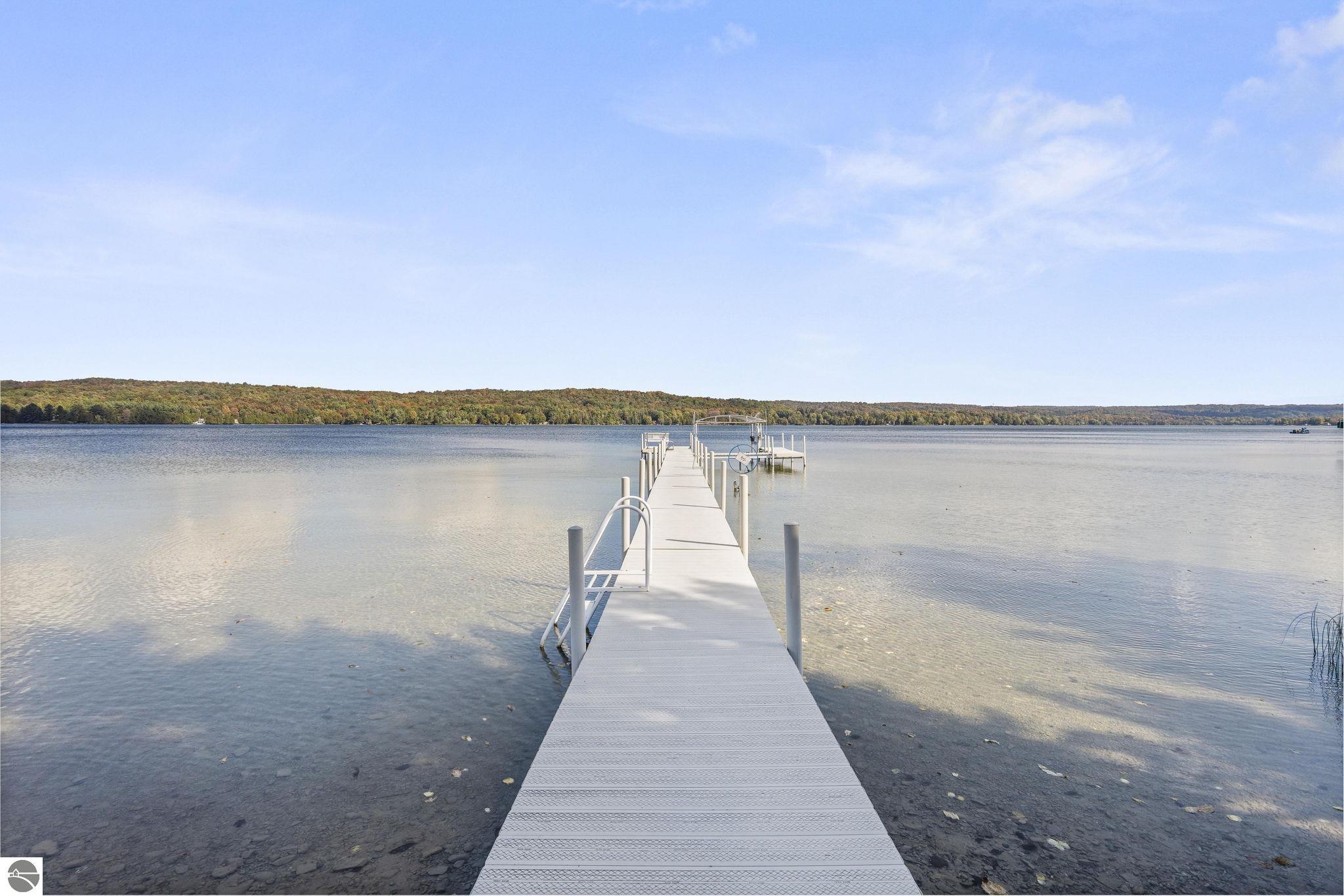 Bellaire, Michigan 49615, United States, 4 Bedrooms Bedrooms, ,4 BathroomsBathrooms,Residential,Pending,223987