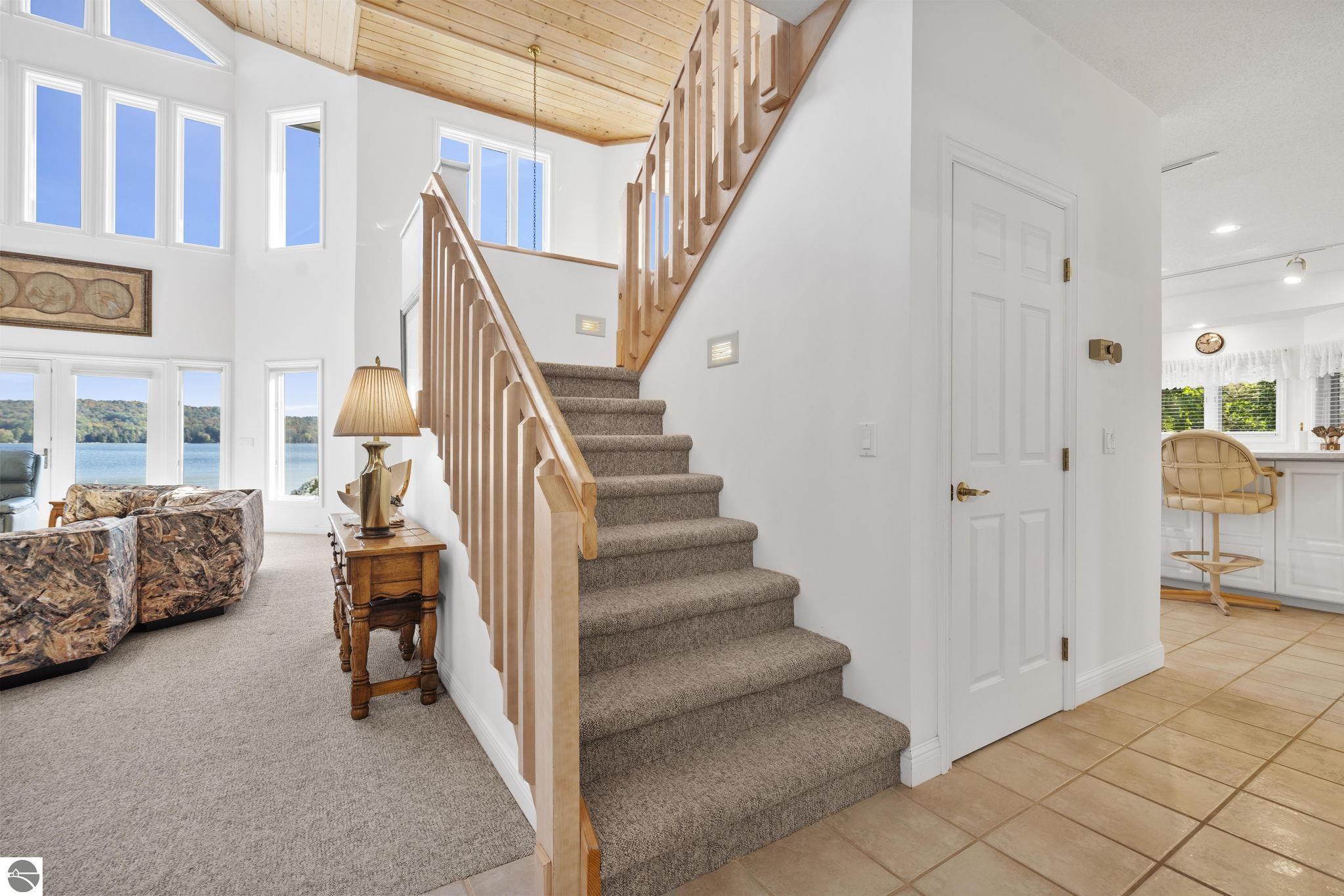 Bellaire, Michigan 49615, United States, 4 Bedrooms Bedrooms, ,4 BathroomsBathrooms,Residential,Pending,223987