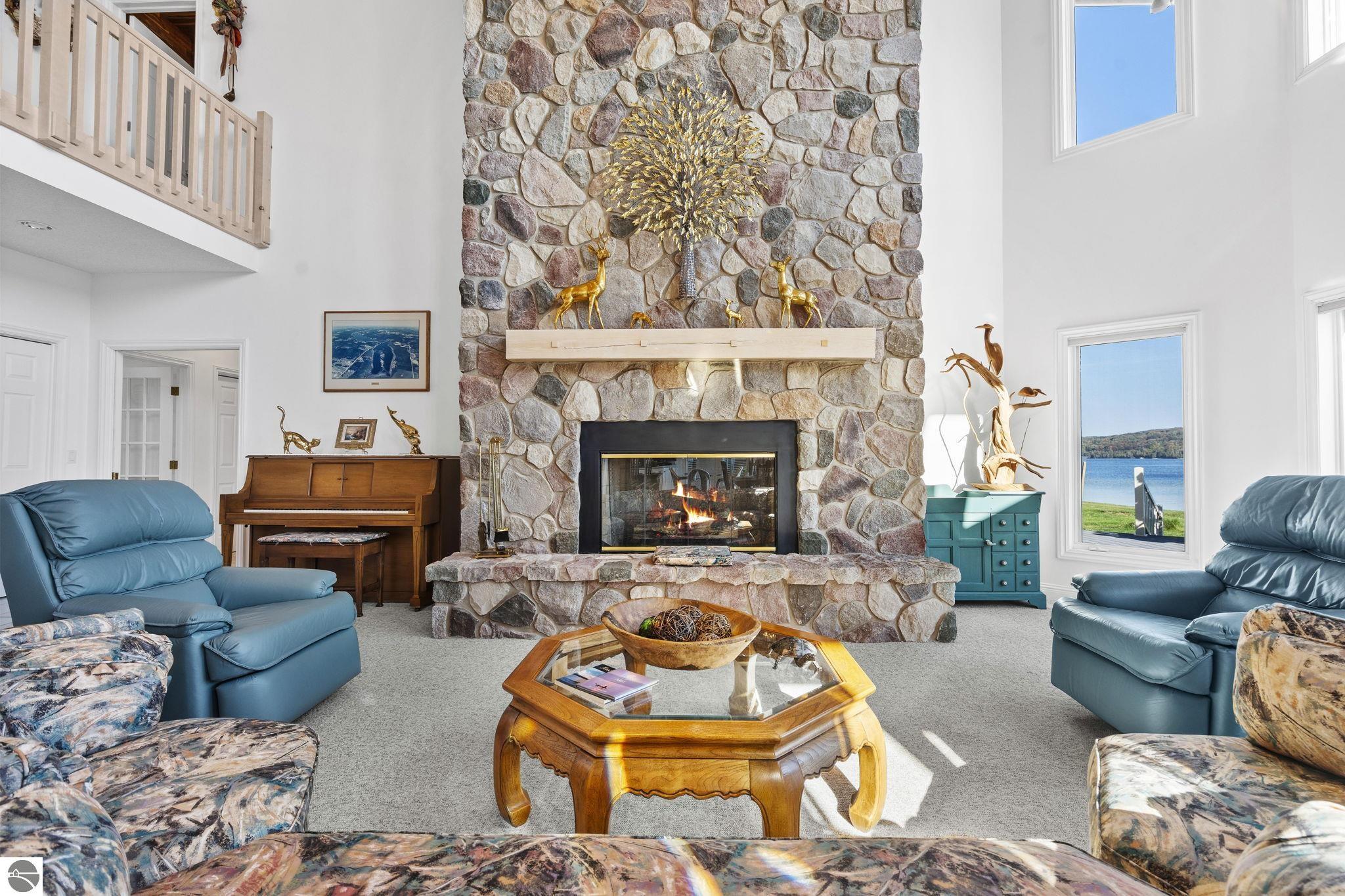 Bellaire, Michigan 49615, United States, 4 Bedrooms Bedrooms, ,4 BathroomsBathrooms,Residential,Pending,223987