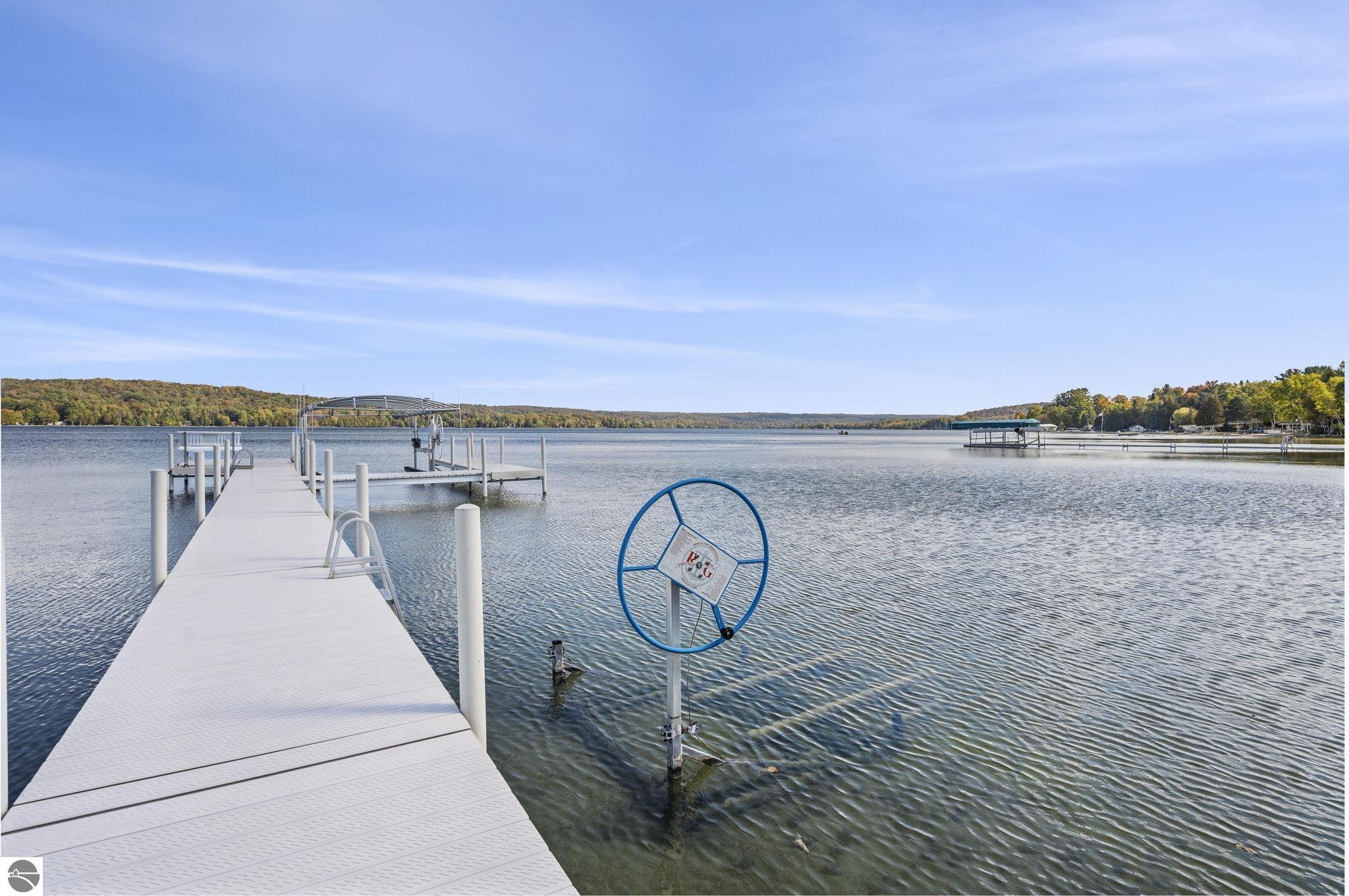 Bellaire, Michigan 49615, United States, 4 Bedrooms Bedrooms, ,4 BathroomsBathrooms,Residential,Pending,223987