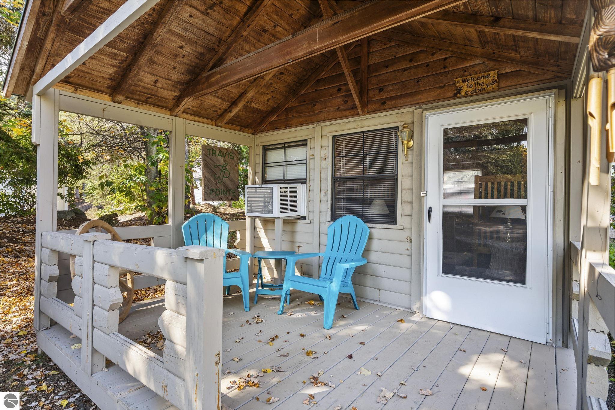 Bellaire, Michigan 49615, United States, 4 Bedrooms Bedrooms, ,4 BathroomsBathrooms,Residential,Pending,223987