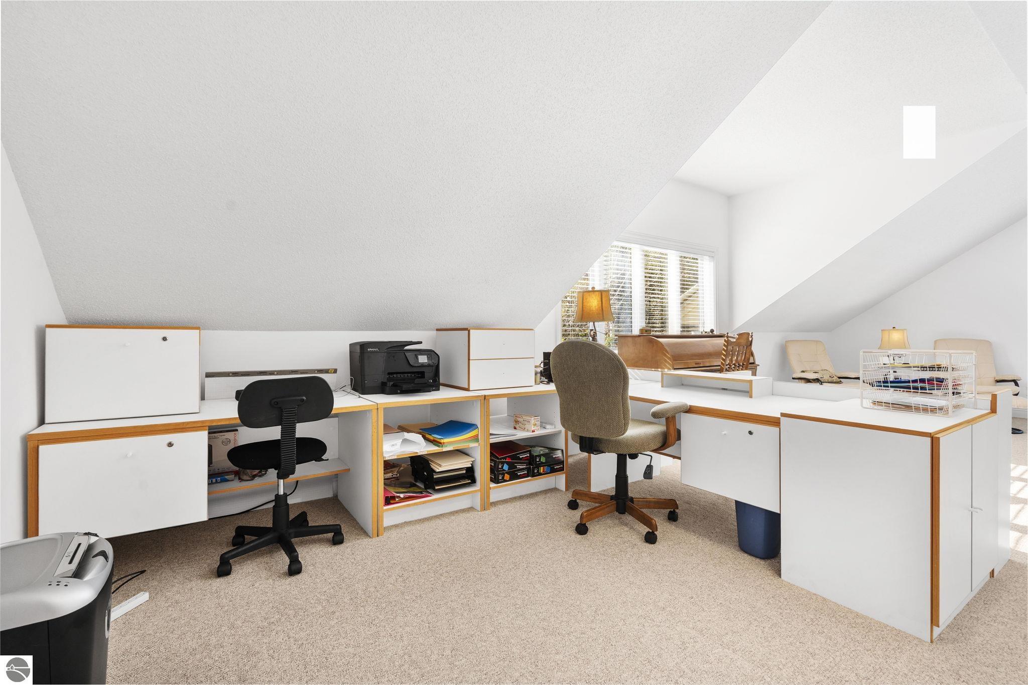 Bellaire, Michigan 49615, United States, 4 Bedrooms Bedrooms, ,4 BathroomsBathrooms,Residential,Pending,223987