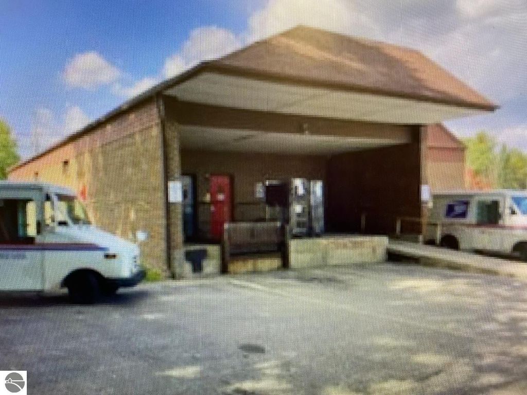 Photo of 2255 S Tower Hill Road, Houghton Lake, MI 48629 (MLS # 1940020)