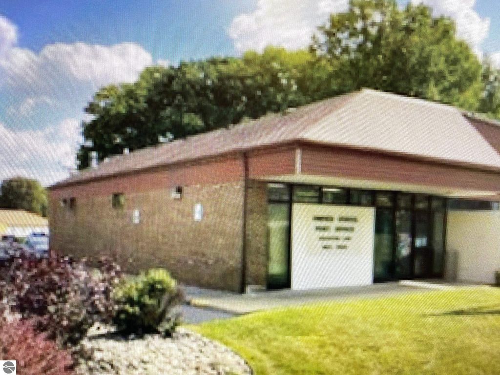 Photo of 2255 S Tower Hill Road, Houghton Lake, MI 48629 (MLS # 1940020)