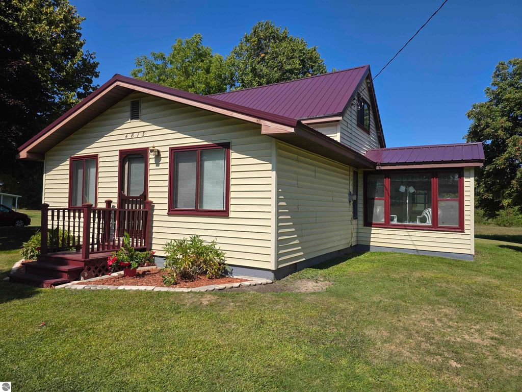 Photo of 4813 E M-55, Prescott, MI 48756 (MLS # 1938430)