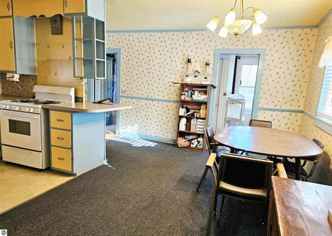 Tiny photo for 602 Olive Street, St Louis, MI 48880 (MLS # 1940207)