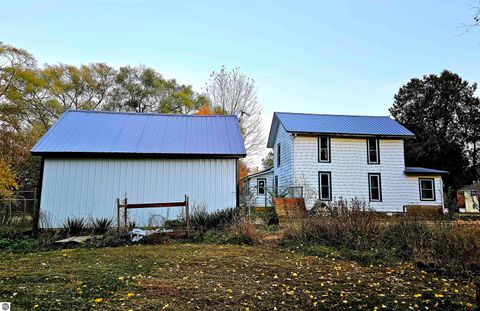 Tiny photo for 602 Olive Street, St Louis, MI 48880 (MLS # 1940207)