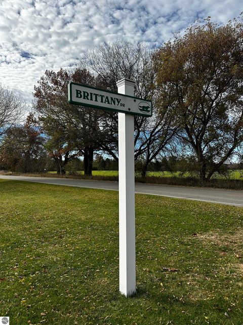 Tiny photo for 3021 Brittany Drive, Mt Pleasant, MI 48858 (MLS # 1940453)