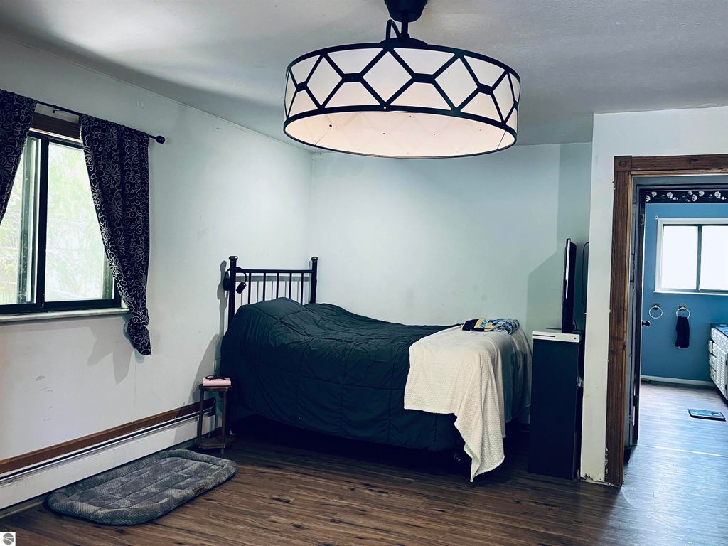 Photo of 5043 Queens Way, Gladwin, MI 48624 (MLS # 1937611)