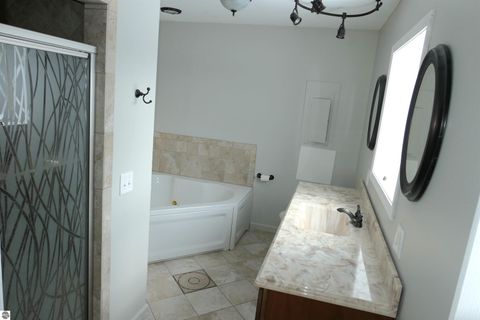 Tiny photo for 1608 Linksview Way, Gladwin, MI 48625 (MLS # 1929704)