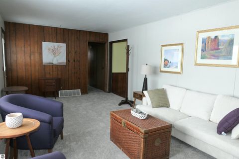 Tiny photo for 1608 Linksview Way, Gladwin, MI 48625 (MLS # 1929704)