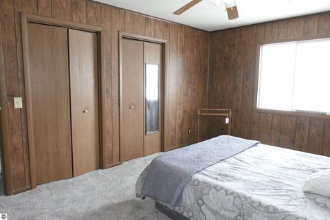 Tiny photo for 1608 Linksview Way, Gladwin, MI 48625 (MLS # 1929704)