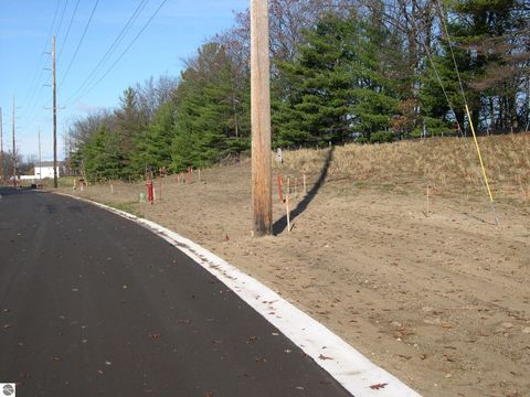 Tiny photo for 1589 Edgewater Ridge, Traverse City, MI 49684 (MLS # 1914251)