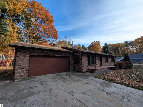 Tiny photo for 2540 West Drive, Tawas City, MI 48763 (MLS # 1940316)