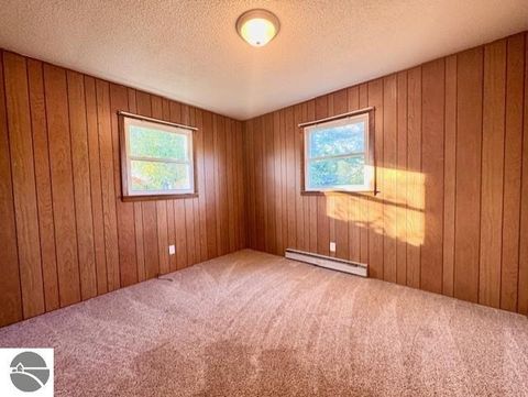 Tiny photo for 327 Eaton Street, Breckenridge, MI 48615 (MLS # 1940312)