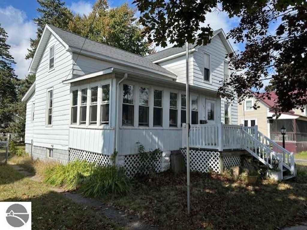 Photo of 105 Wadsworth Street, East Tawas, MI 48730 (MLS # 1938974)