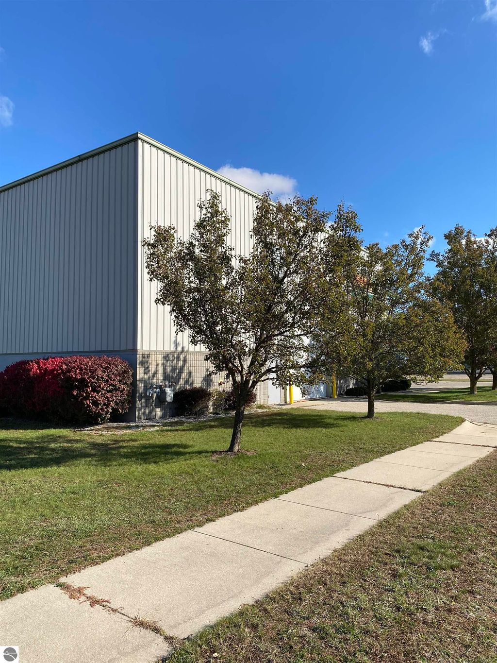 Photo of 515 Industrial Drive, Mt Pleasant, MI 48858 (MLS # 1939992)