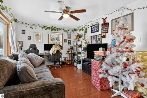 Tiny photo for 1901 Mary Street, Cadillac, MI 49601 (MLS # 1941291)