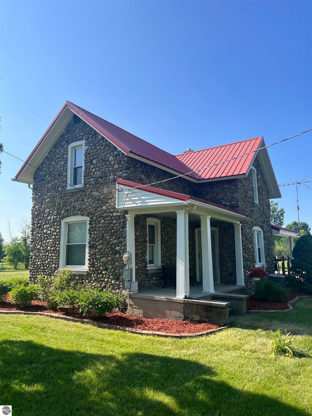 Photo of 3691 E Rosebush Road, Rosebush, MI 48878 (MLS # 1938301)
