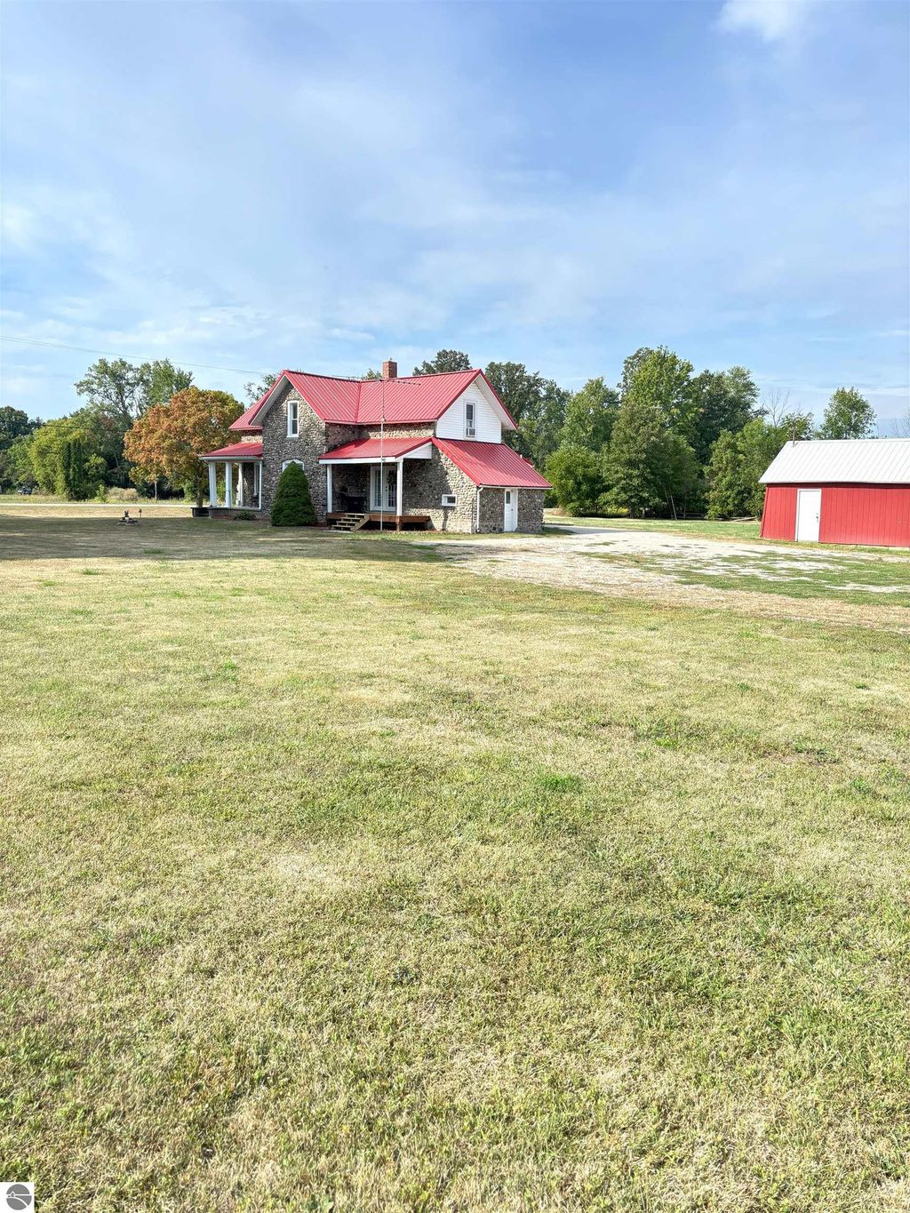 Photo of 3691 E Rosebush Road, Rosebush, MI 48878 (MLS # 1938301)