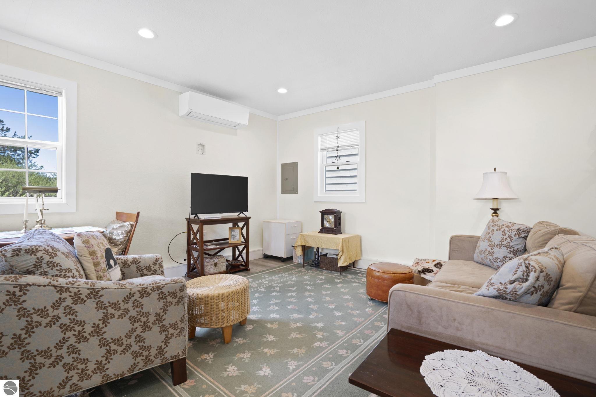 Ellsworth, Michigan 49729, United States, 2 Bedrooms Bedrooms, ,3 BathroomsBathrooms,Residential,Pending,141687