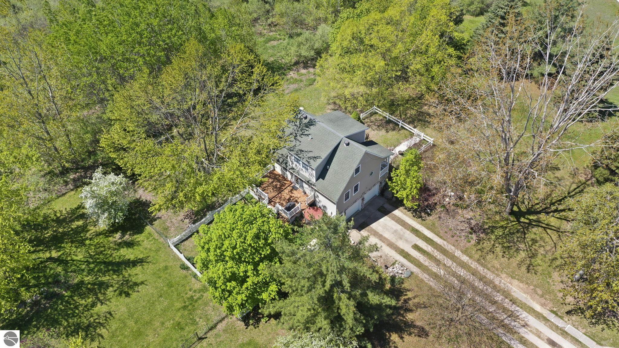 Ellsworth, Michigan 49729, United States, 2 Bedrooms Bedrooms, ,3 BathroomsBathrooms,Residential,Pending,141687