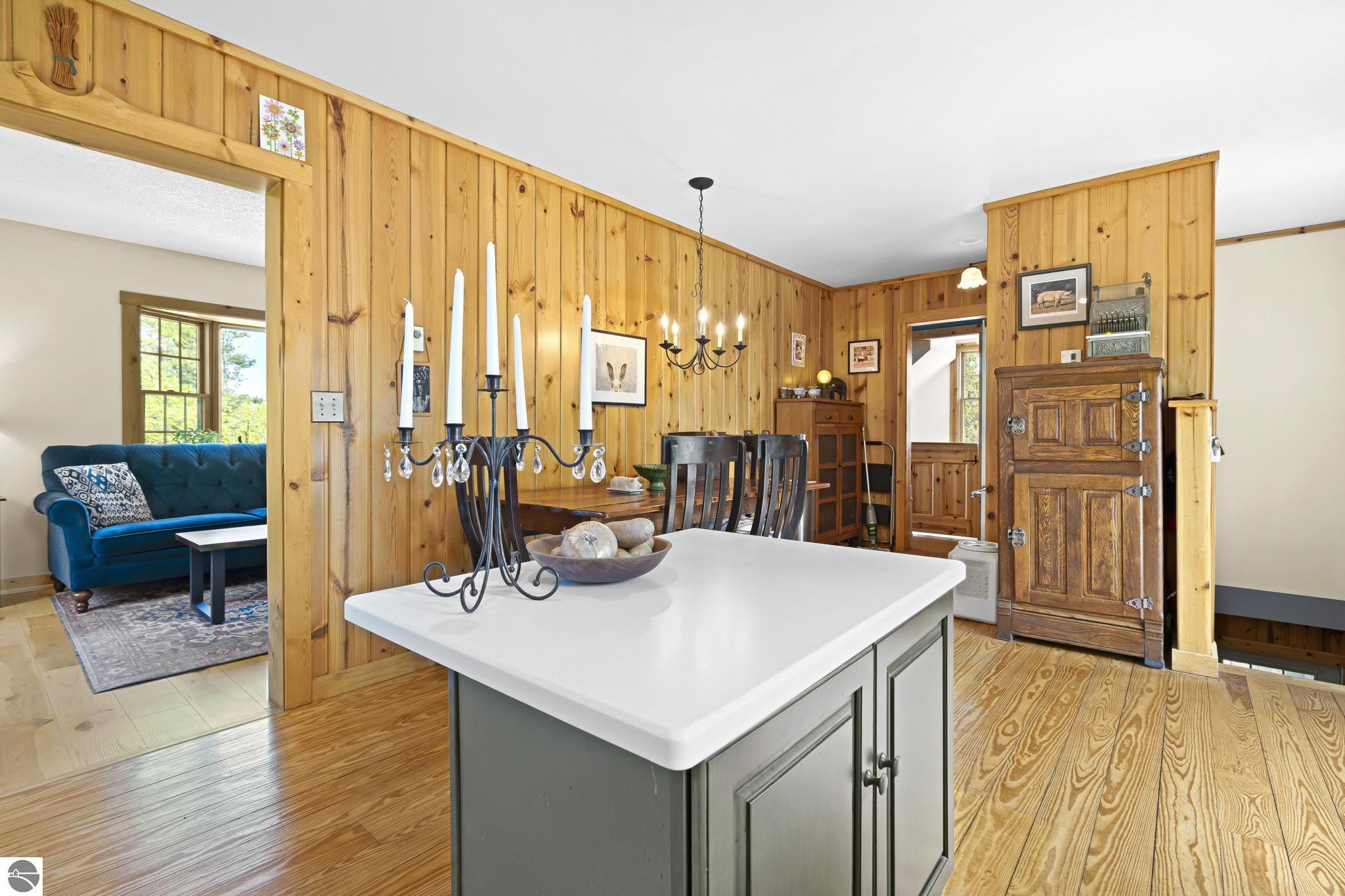 Ellsworth, Michigan 49729, United States, 2 Bedrooms Bedrooms, ,3 BathroomsBathrooms,Residential,Pending,141687