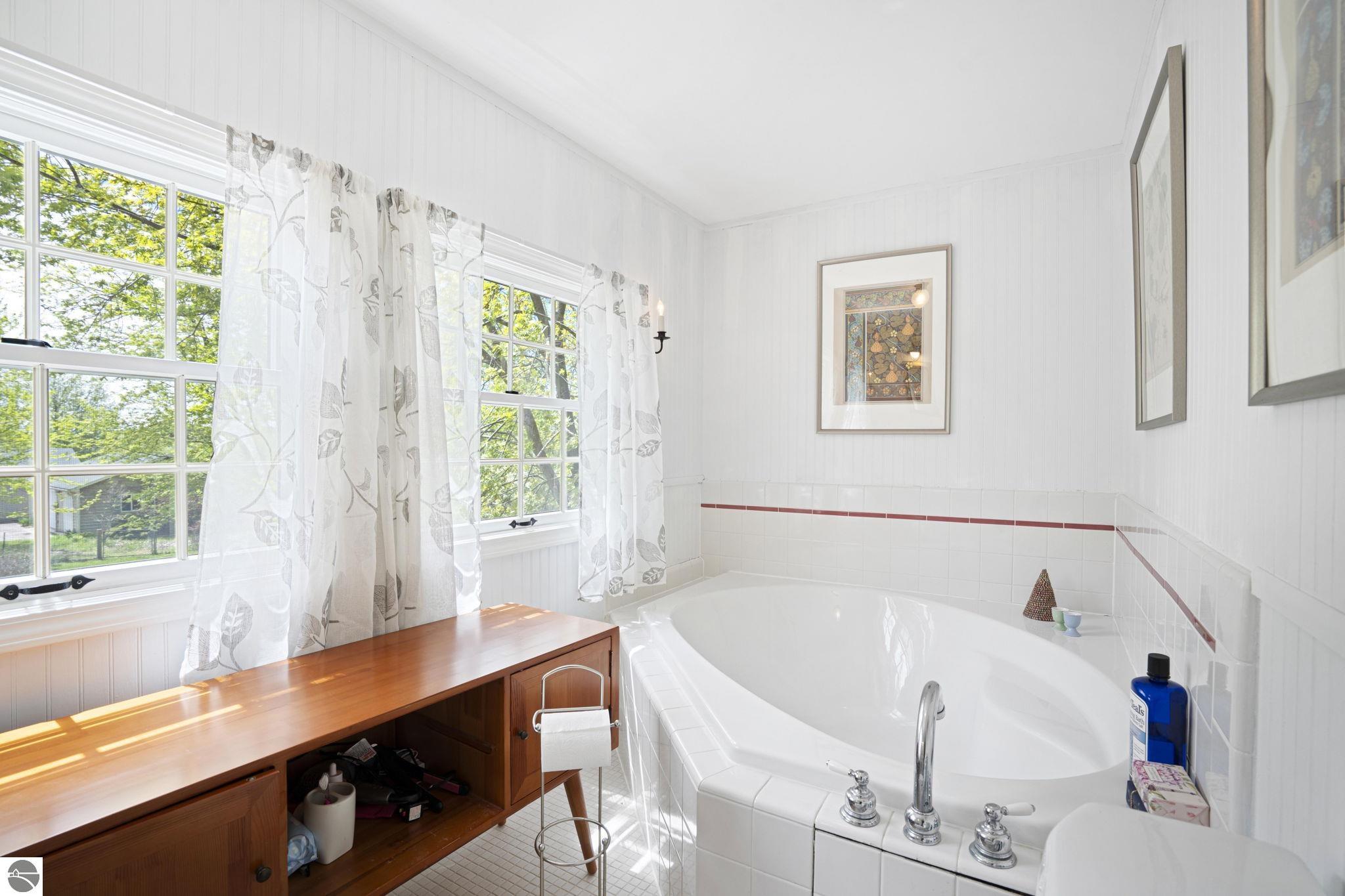 Ellsworth, Michigan 49729, United States, 2 Bedrooms Bedrooms, ,3 BathroomsBathrooms,Residential,Pending,141687